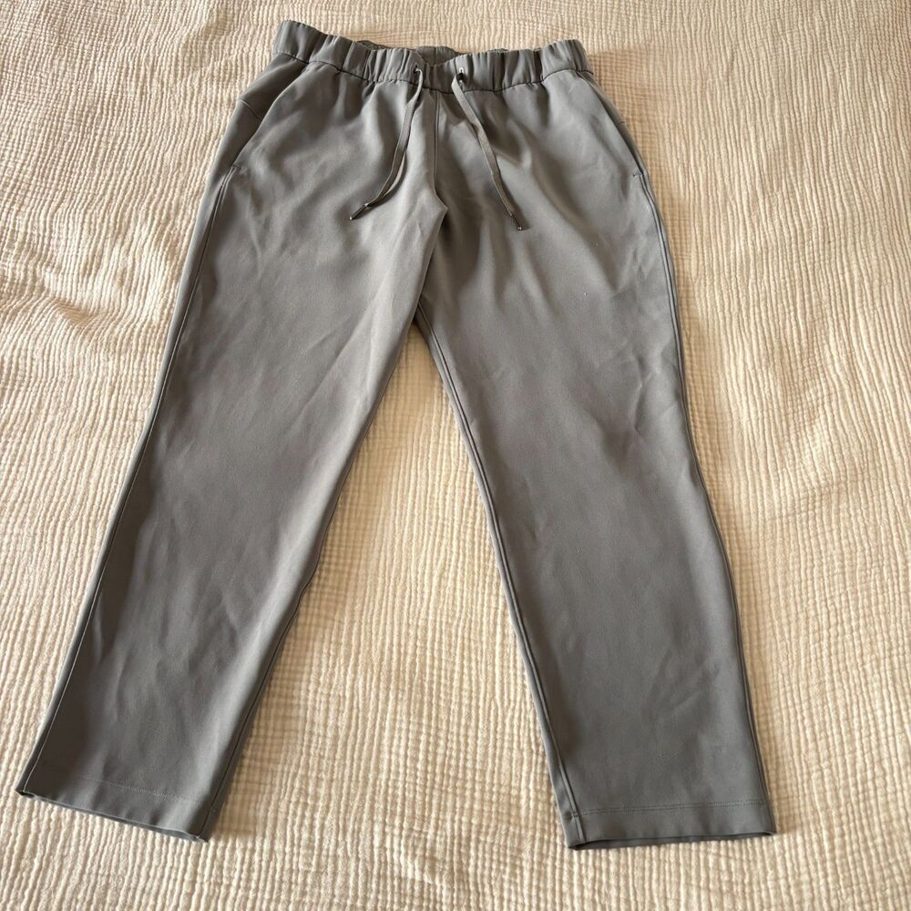 LULULEMON On the Fly Olive Lounge Athleisure Pants Womens Size 10